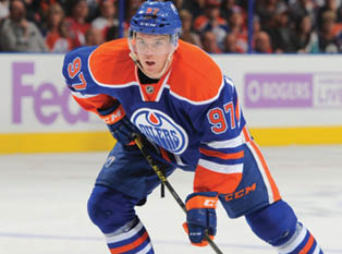 EDMONTON, AB - OCTOBER 23: Connor McDavid #97 of the Edmonton Oilers skates during a game against the Washington Capitals on October 23, 2015 at Rexall Place in Edmonton, Alberta, Canada. (Photo by Andy Devlin/NHLI via Getty Images) 